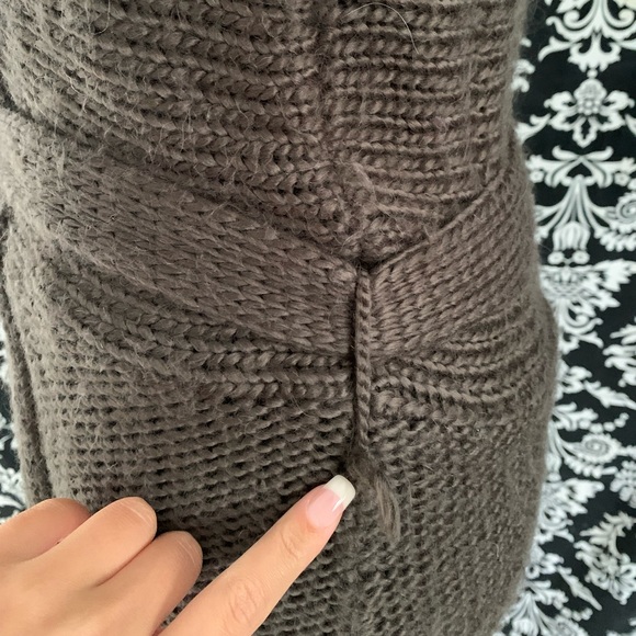 🦇 Vintage Long-Line Cardigan 🦇 - Picture 5 of 11